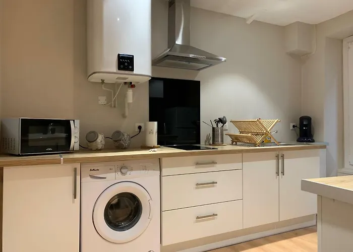 Apartment Chill & Work *